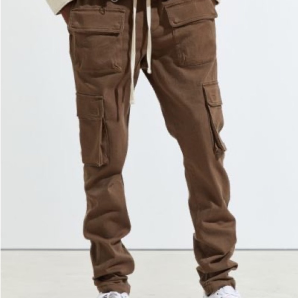 STANDARD CLOTH
Lightweight Jayden Skinny Cargo Pant In Khaki Green